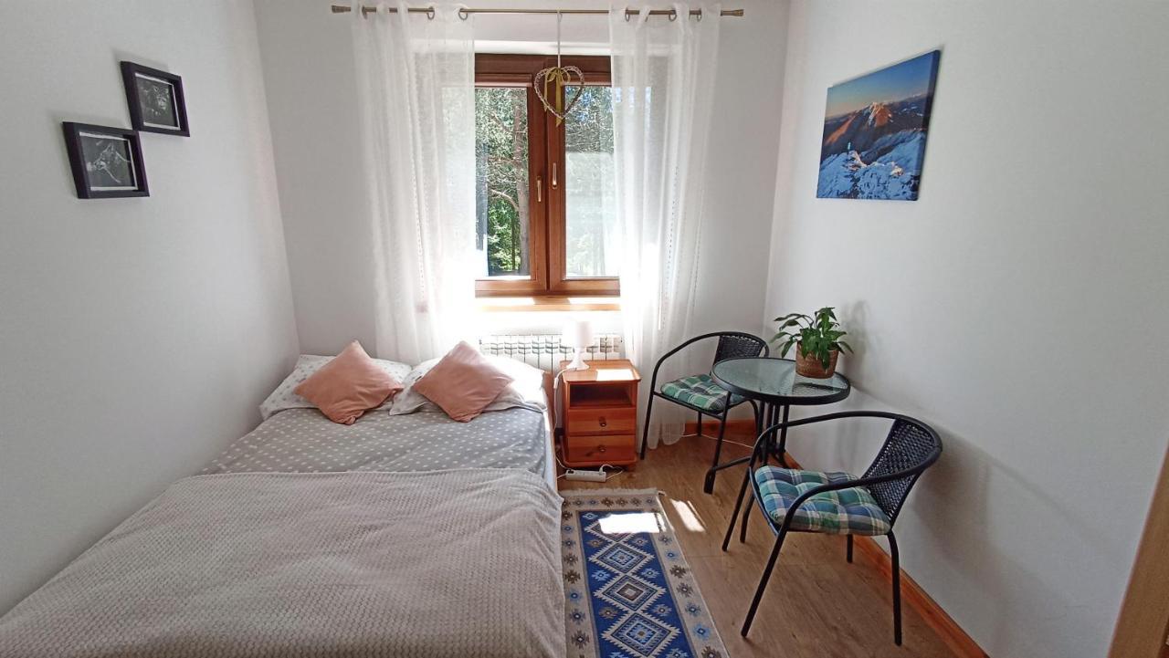 Zacisze Drwala Guest House Lutowiska Ruang foto