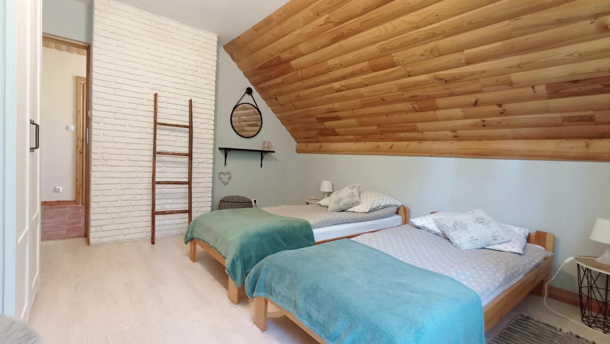 Zacisze Drwala Guest House Lutowiska Ruang foto