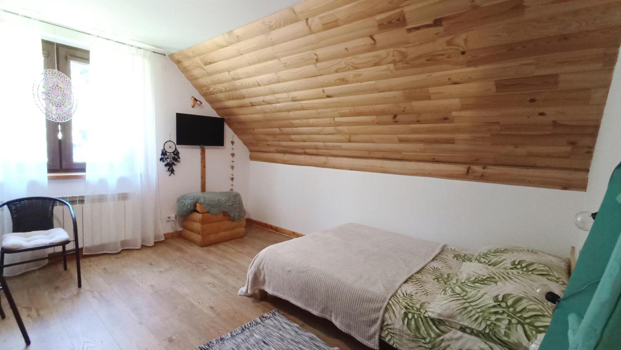 Zacisze Drwala Guest House Lutowiska Ruang foto